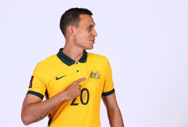 开云足球-澳大利亚世界杯名单带上18岁新星 塞恩斯布里落选