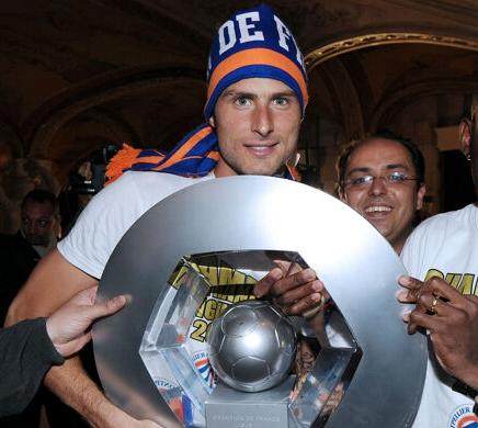 【人物】福将吉鲁 十年一冠？