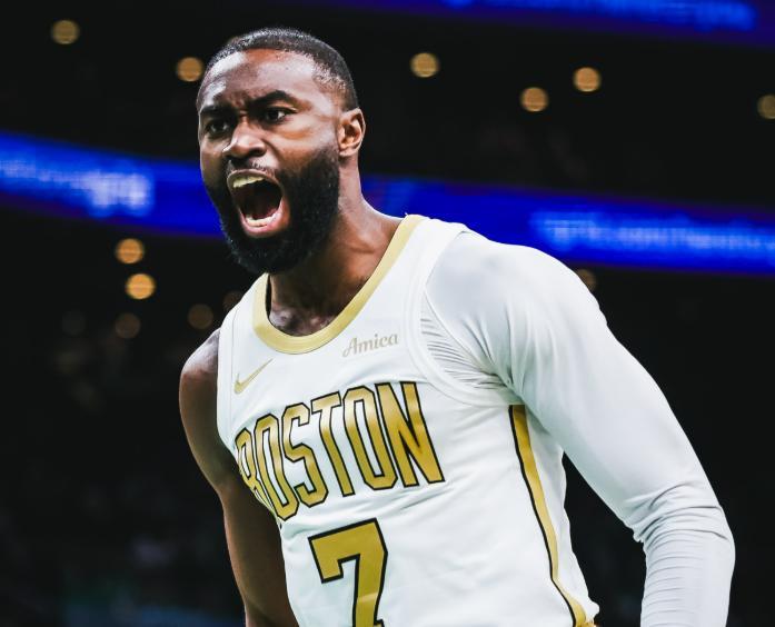 开云登录入口-布朗27+8+8二轮秀完爆庄神，马克西33分仍需背锅，绿军力克76人